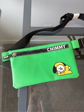 *NWT* Chimmy BT21 Line Friends Green Sling Bag/Crossbody
